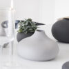 SveaPynt - StoreFactory Källa Large light grey low ceramic vase